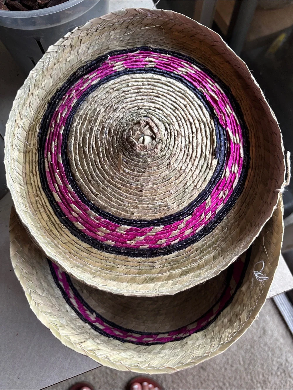 Handwoven Palm Tortillero Decorative Storage Basket with Green Floral Accent